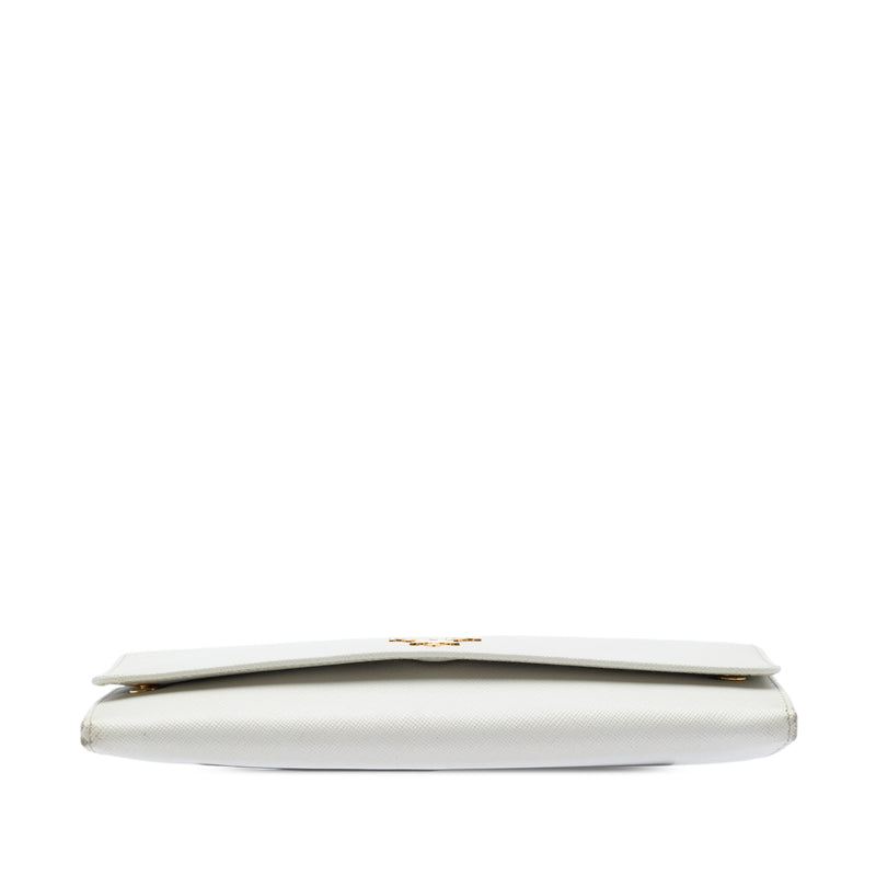 Saffiano Lux Wallet On Chain - Image 3