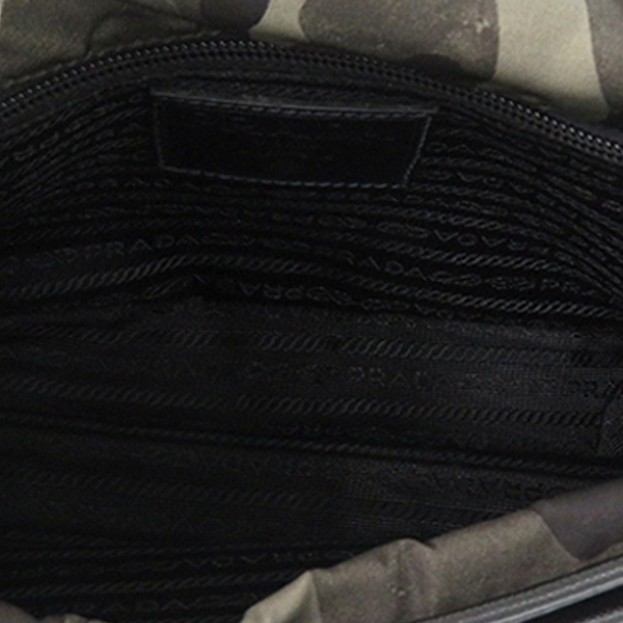 Saffiano Trimmed Tessuto Camouflage Double Buckle Messenger Bag - Image 4