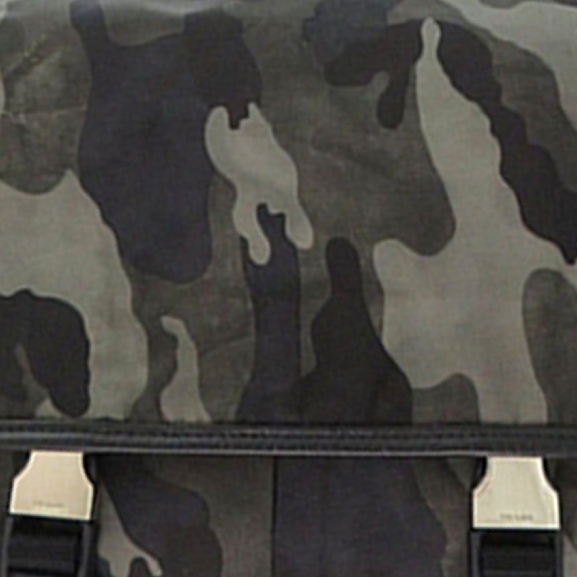 Saffiano Trimmed Tessuto Camouflage Double Buckle Messenger Bag - Image 9