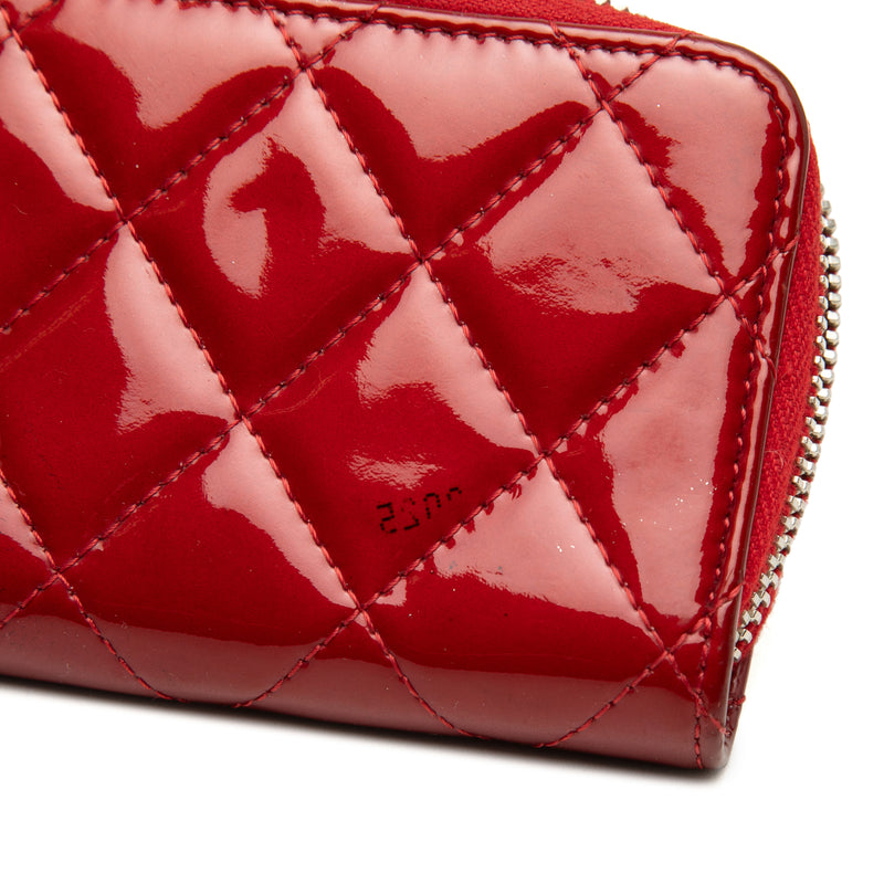 CC Quilted Patent Brilliant Zip Around Coin Pouch - Image 8
