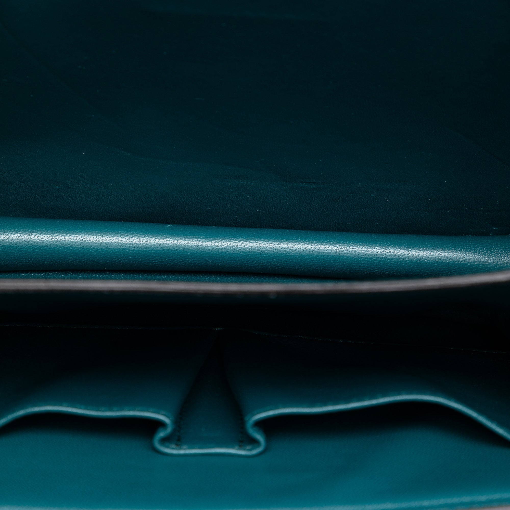 Medium Goatskin Classic Box - Image 4