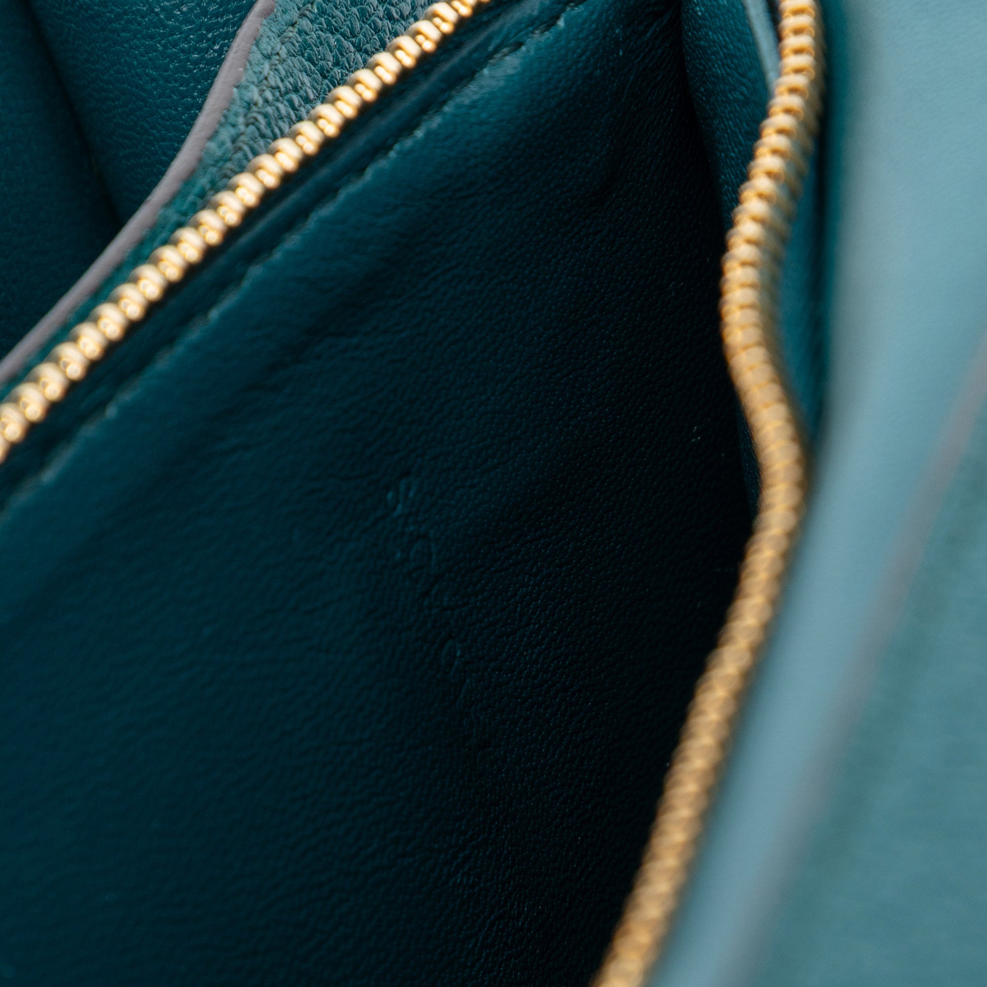 Medium Goatskin Classic Box - Image 6