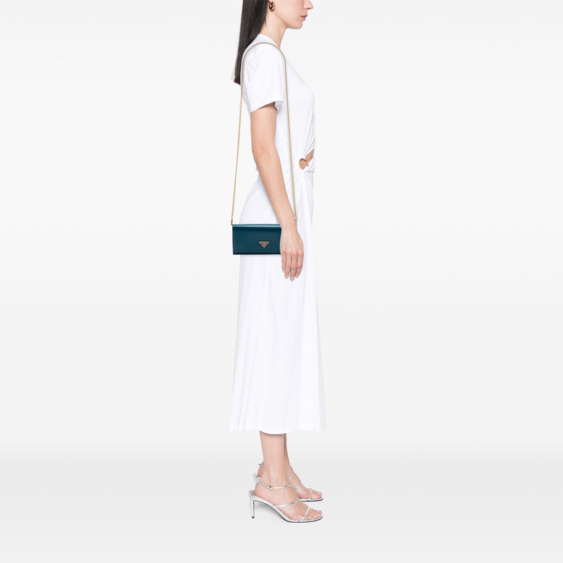 Saffiano Lux Wallet On Chain - Image 6