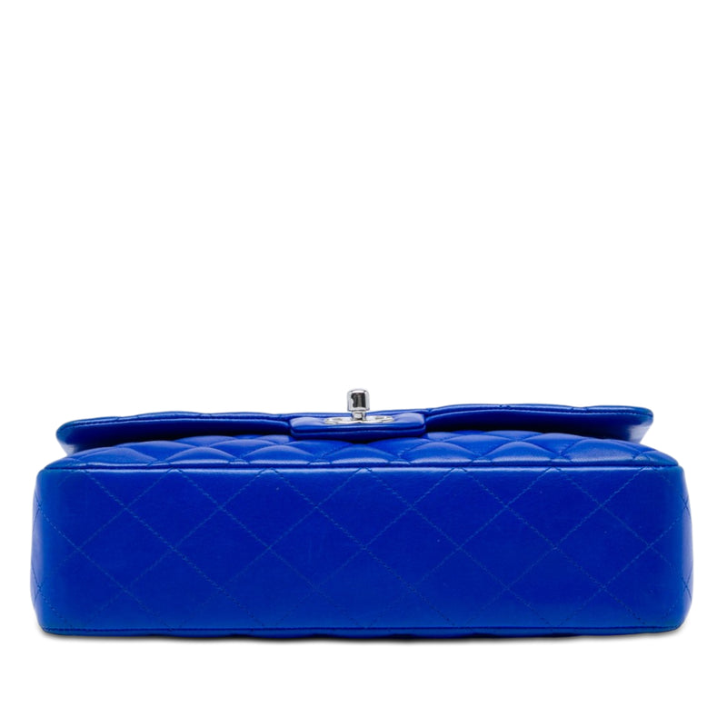 Medium Classic Lambskin Double Flap - Image 3