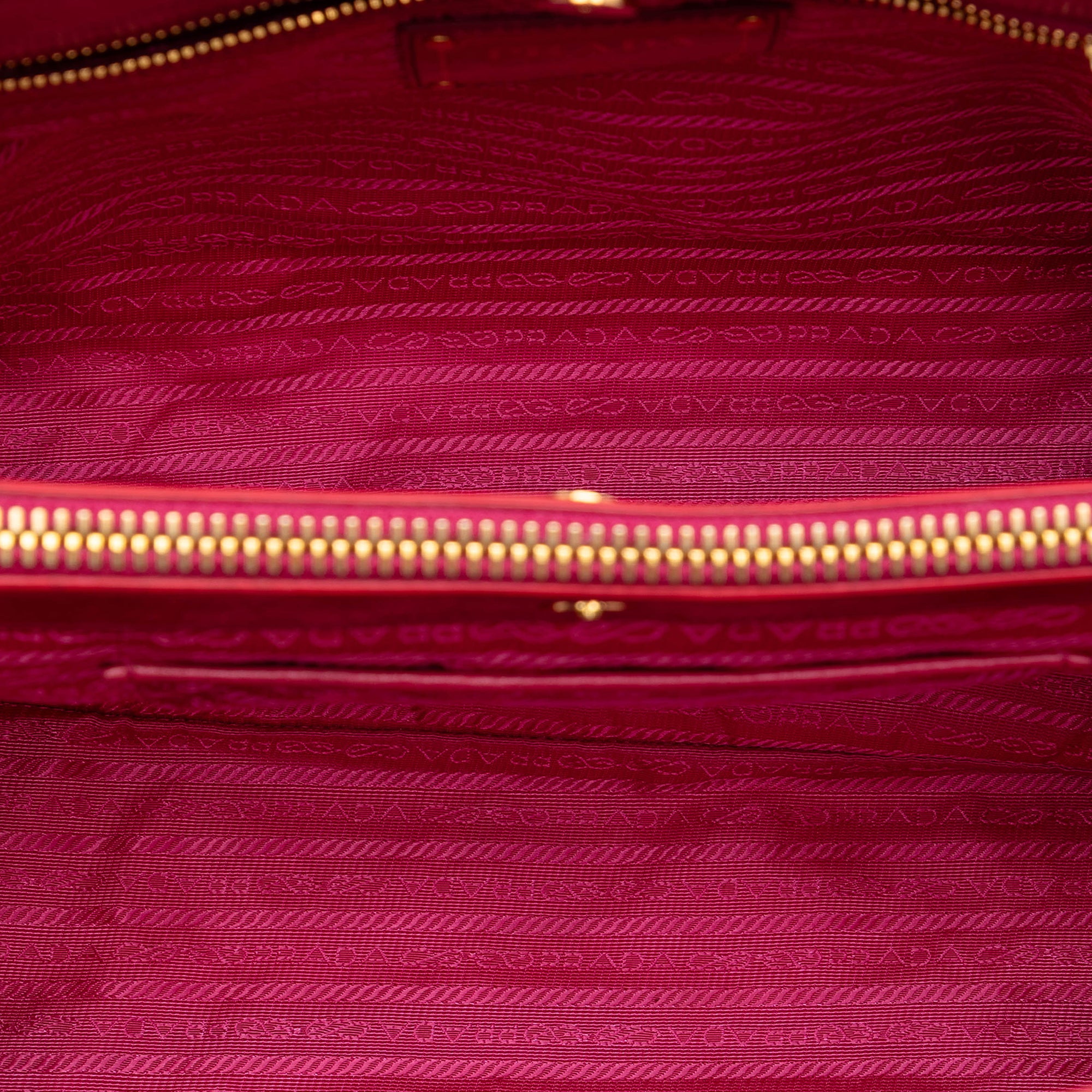 Vitello Shine Satchel - Image 4