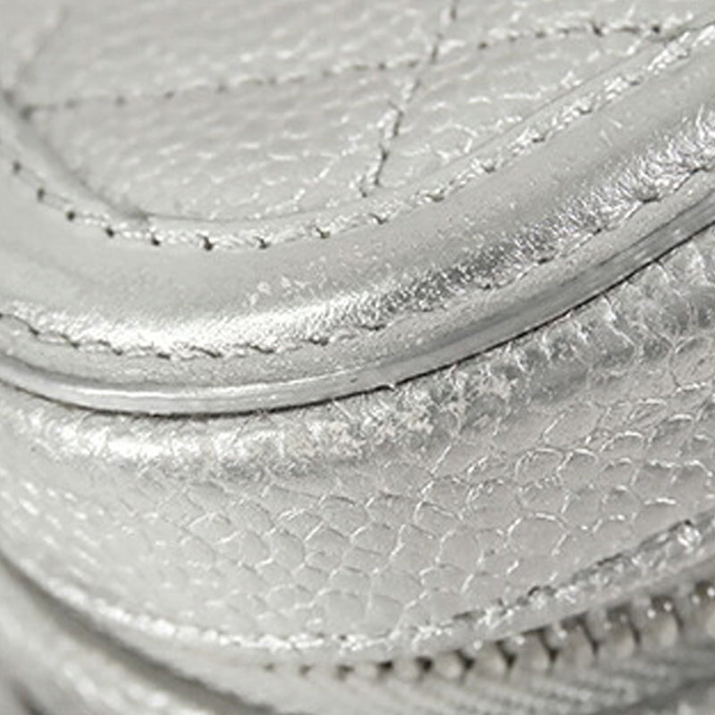 Medium Caviar CC Filigree Vanity Case - Image 12