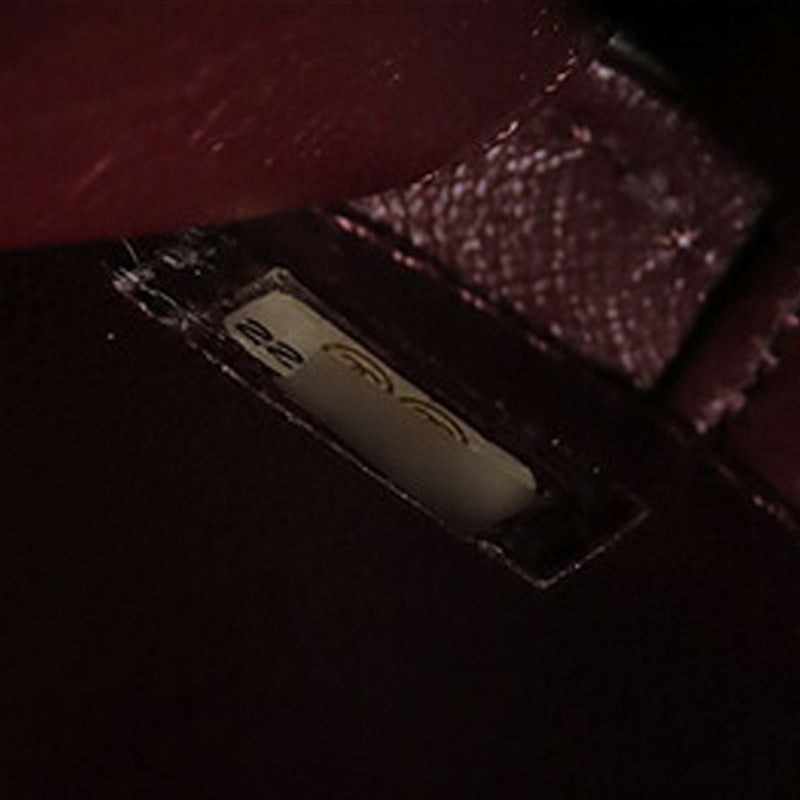 Medium Caviar CC Filigree Vanity Case - Image 6