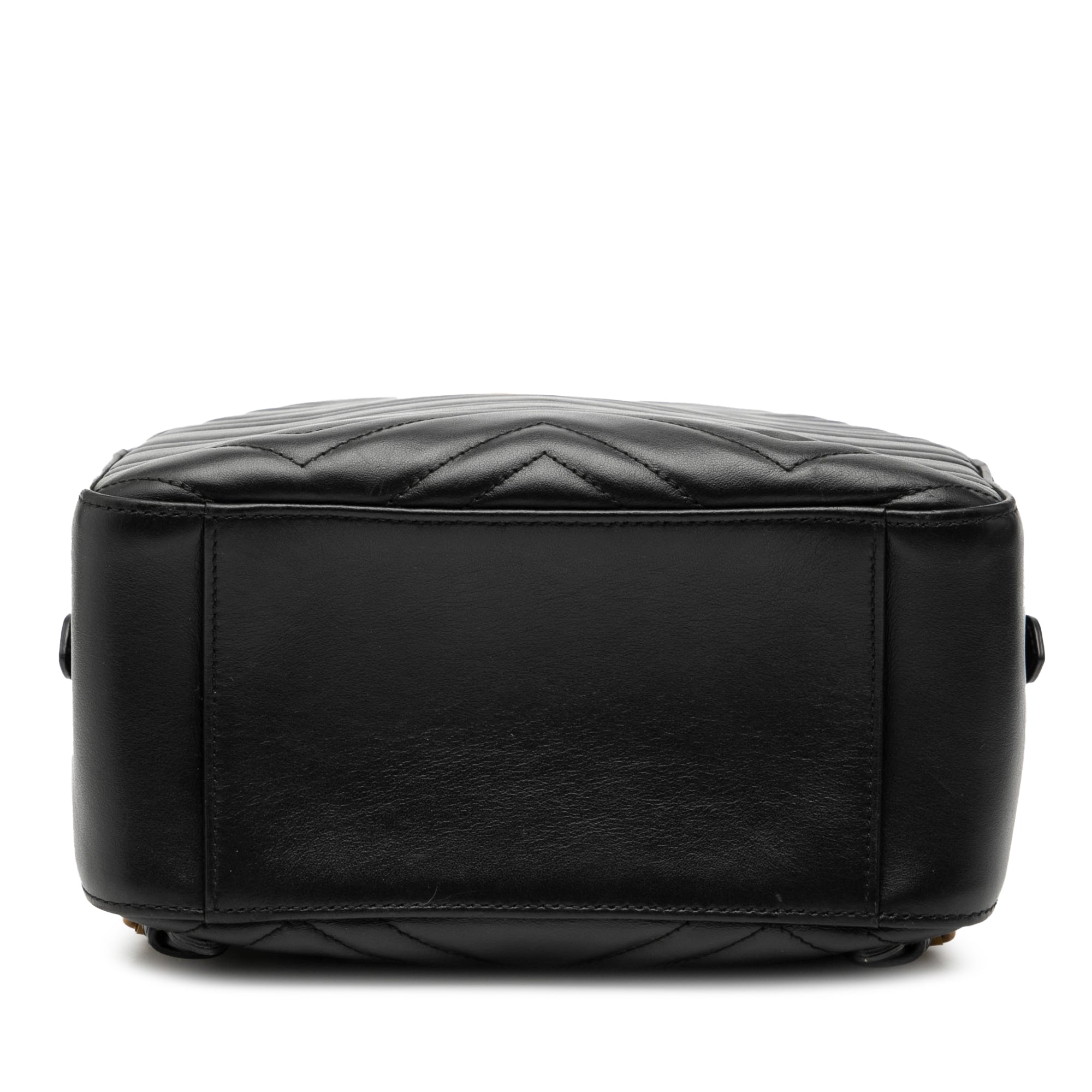 Small GG Marmont Matelasse Leather Backpack - Image 3