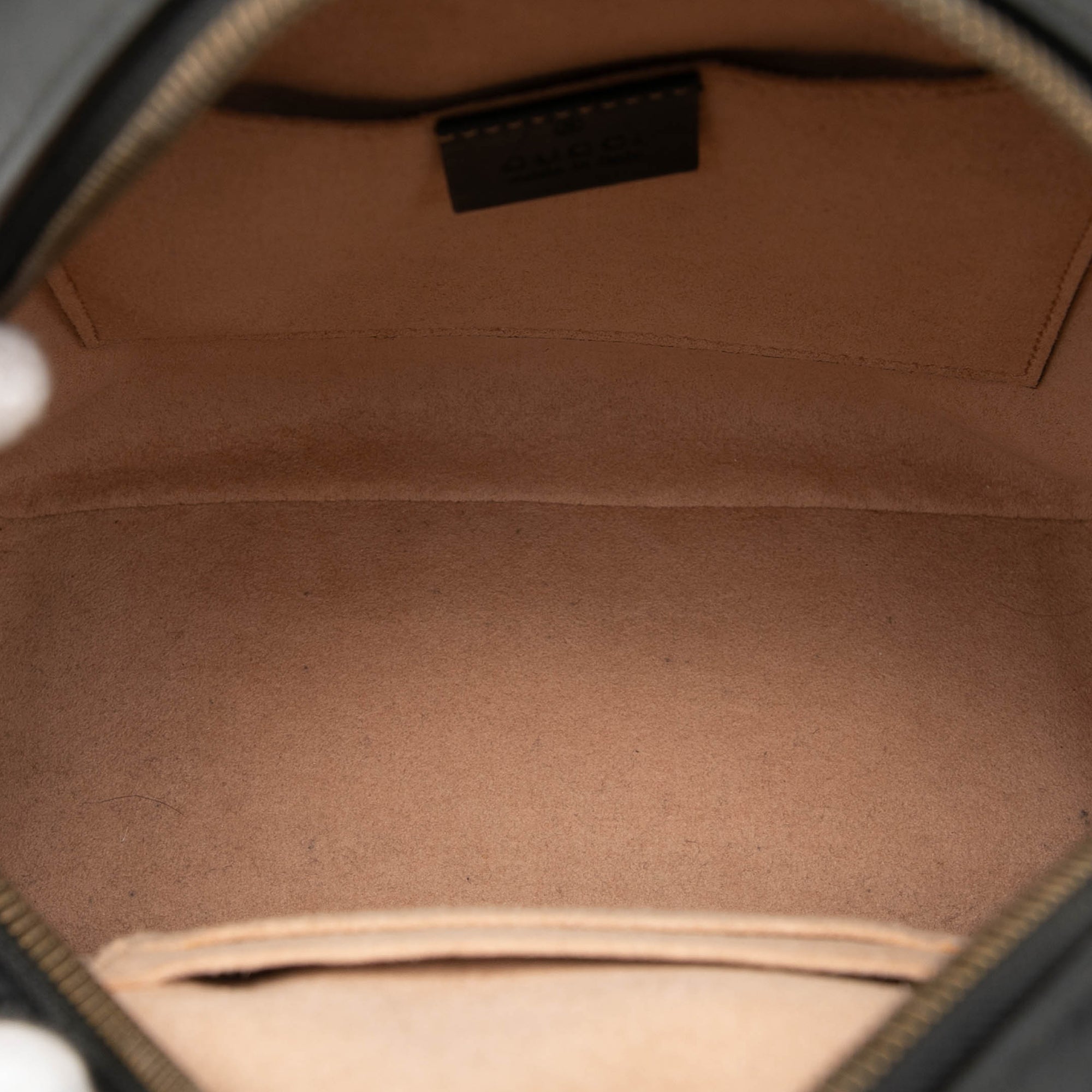 Small GG Marmont Matelasse Leather Backpack - Image 4