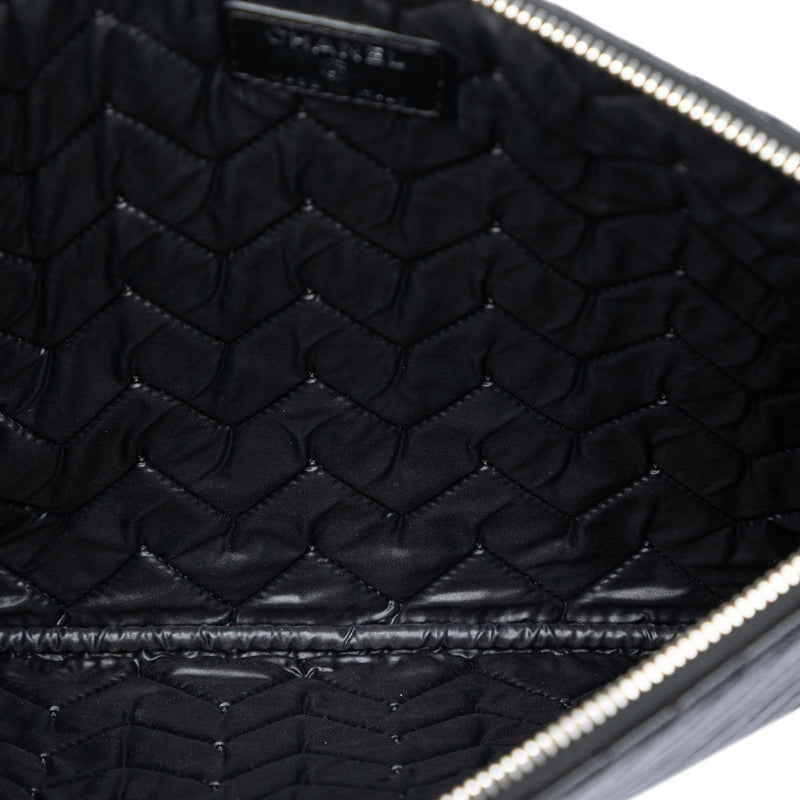 Medium CC Chevron Caviar O Case Clutch - Image 4
