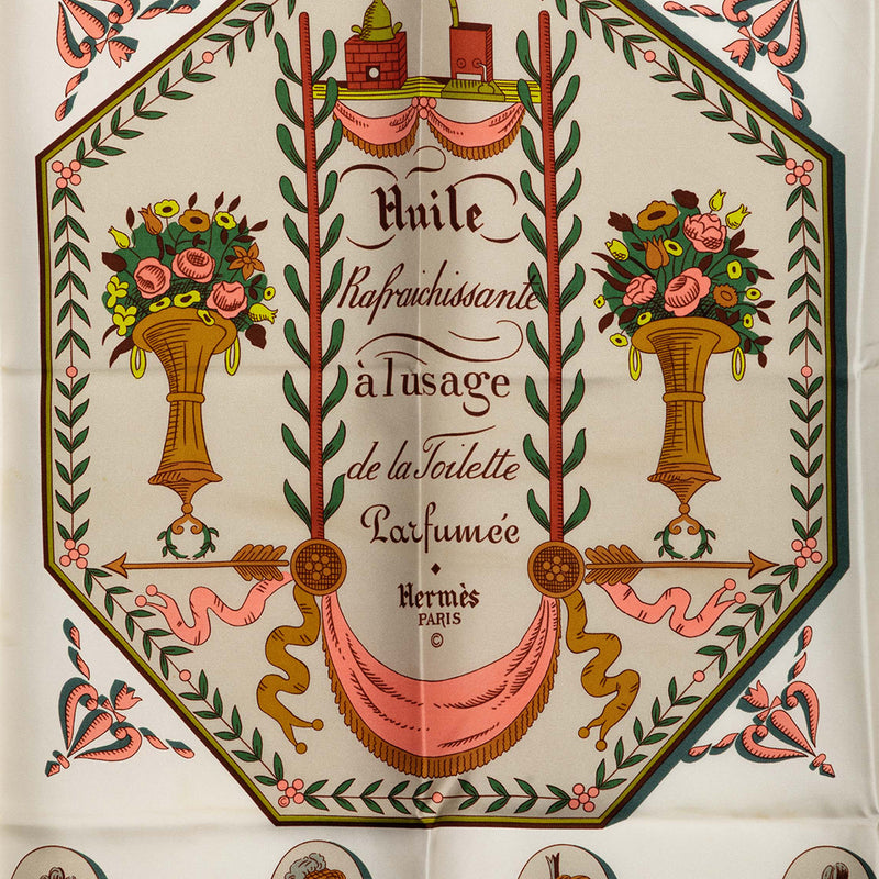 Huile Rafraichissante a L Usage de la Toilette Parfumee Silk Scarf 90 - Image 2