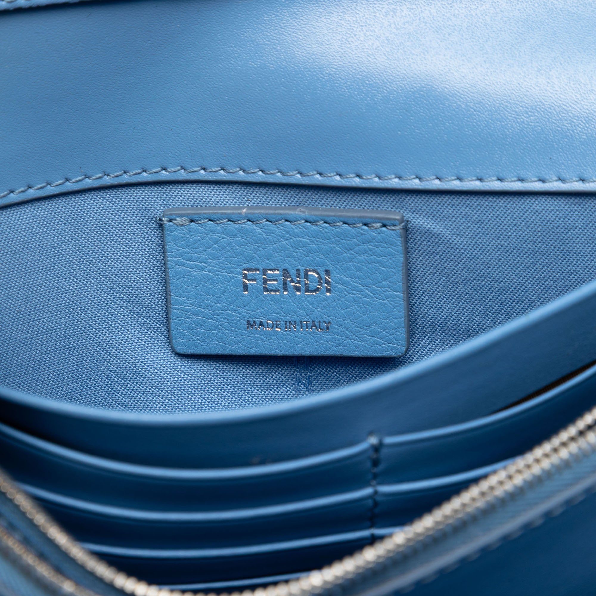 Calfskin F is Fendi Kan I Wallet on Chain - Image 5