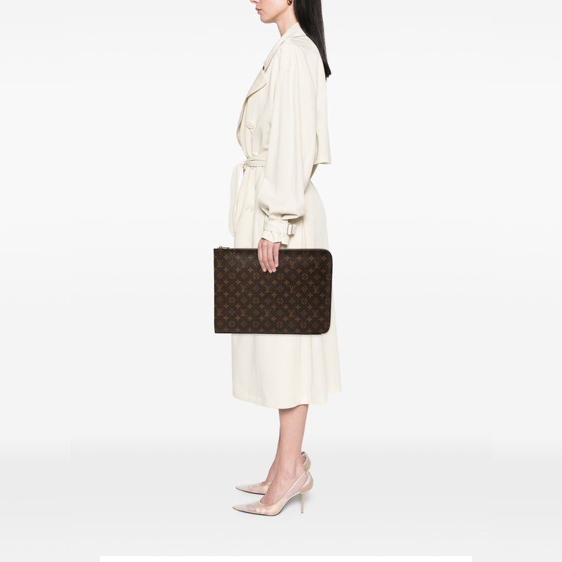 Monogram Poche Documents Portfolio - Image 6