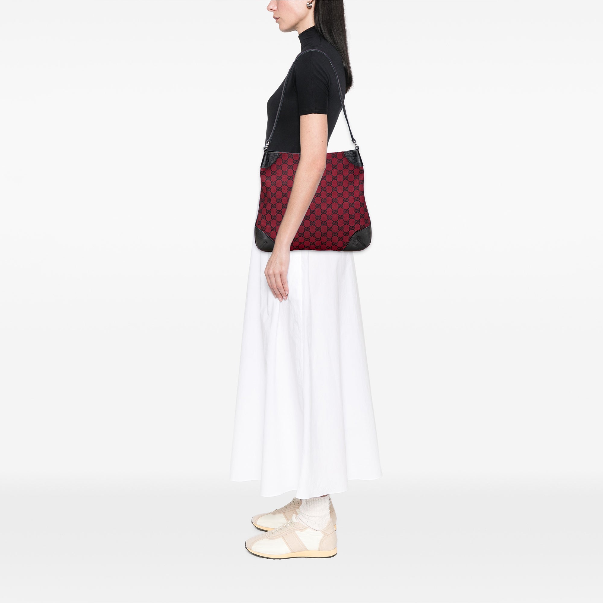 GG Canvas Shoulder Bag - Image 11