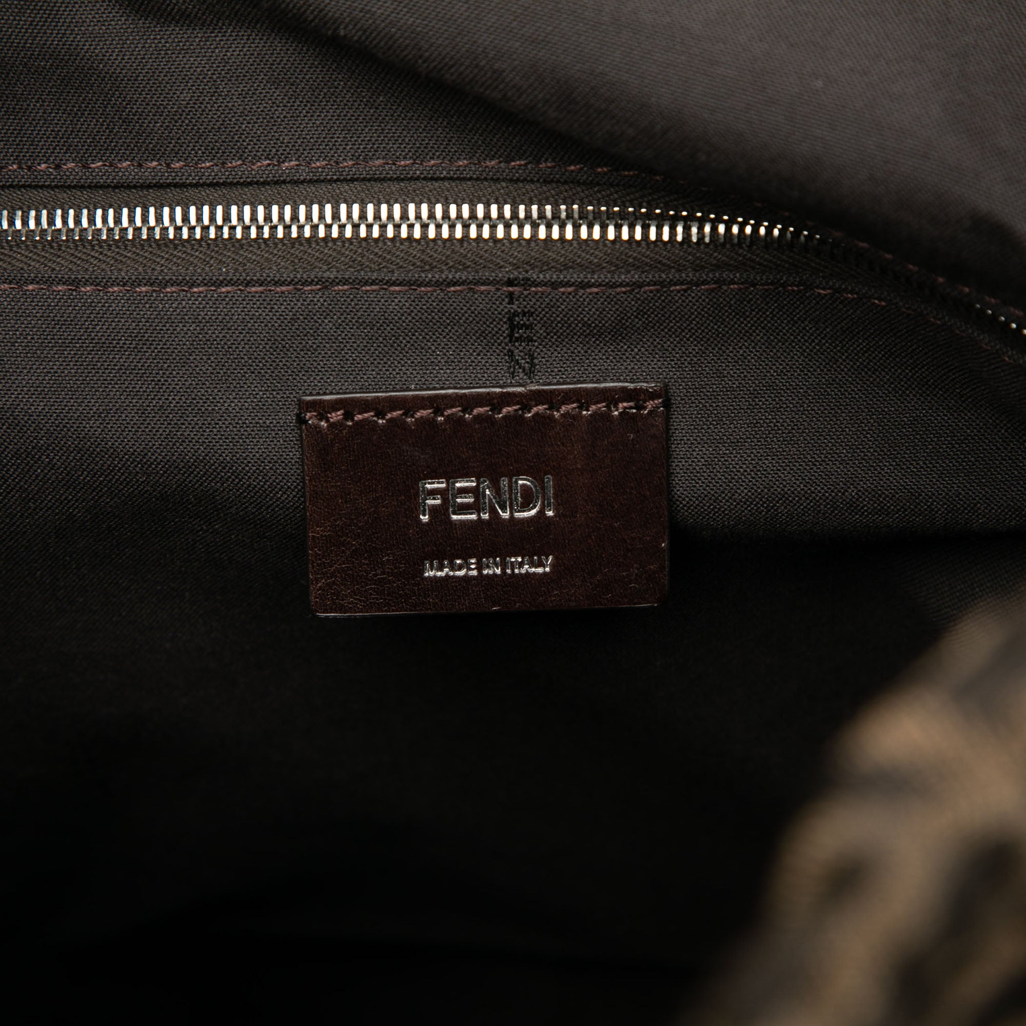 Large Zucca Canvas Strike Backpack - Image 5