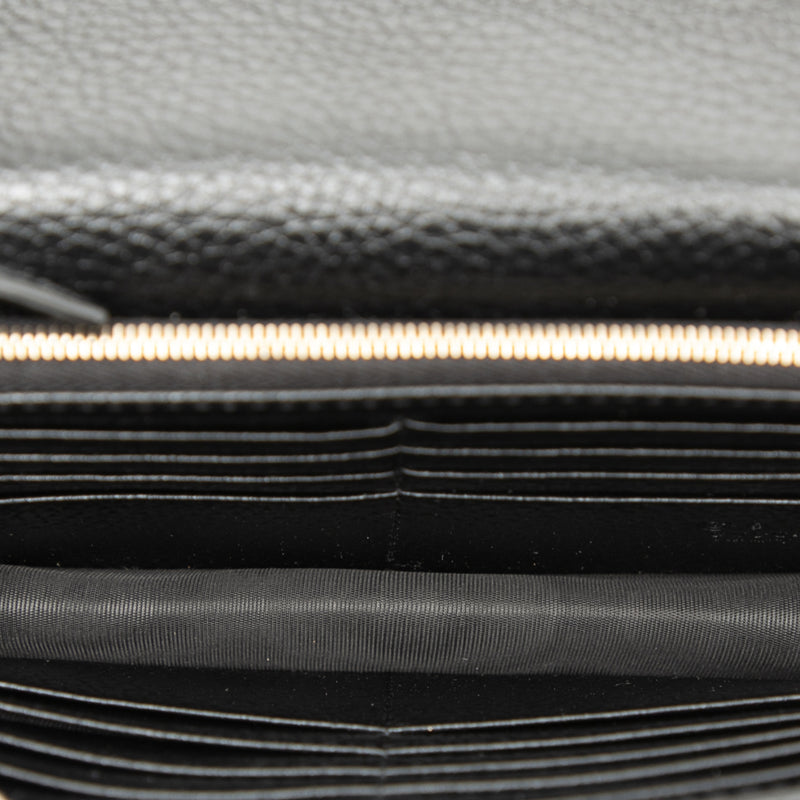 Dollar Calfskin Interlocking G Wallet on Chain - Image 4