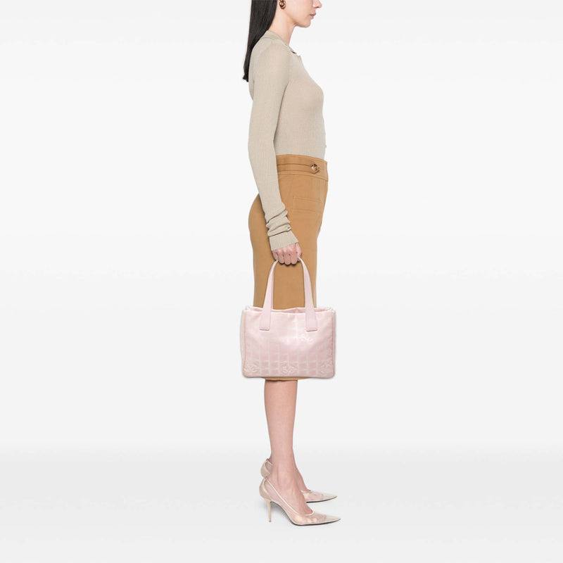 New Travel Line Nylon Tote - Image 6