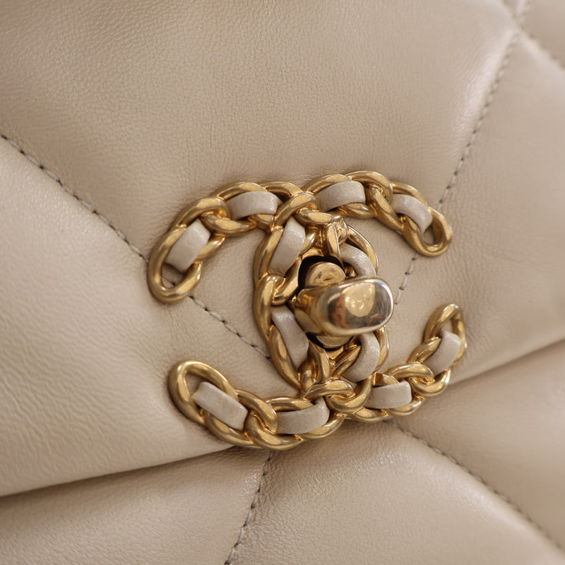 Medium Lambskin 19 Flap - Image 4