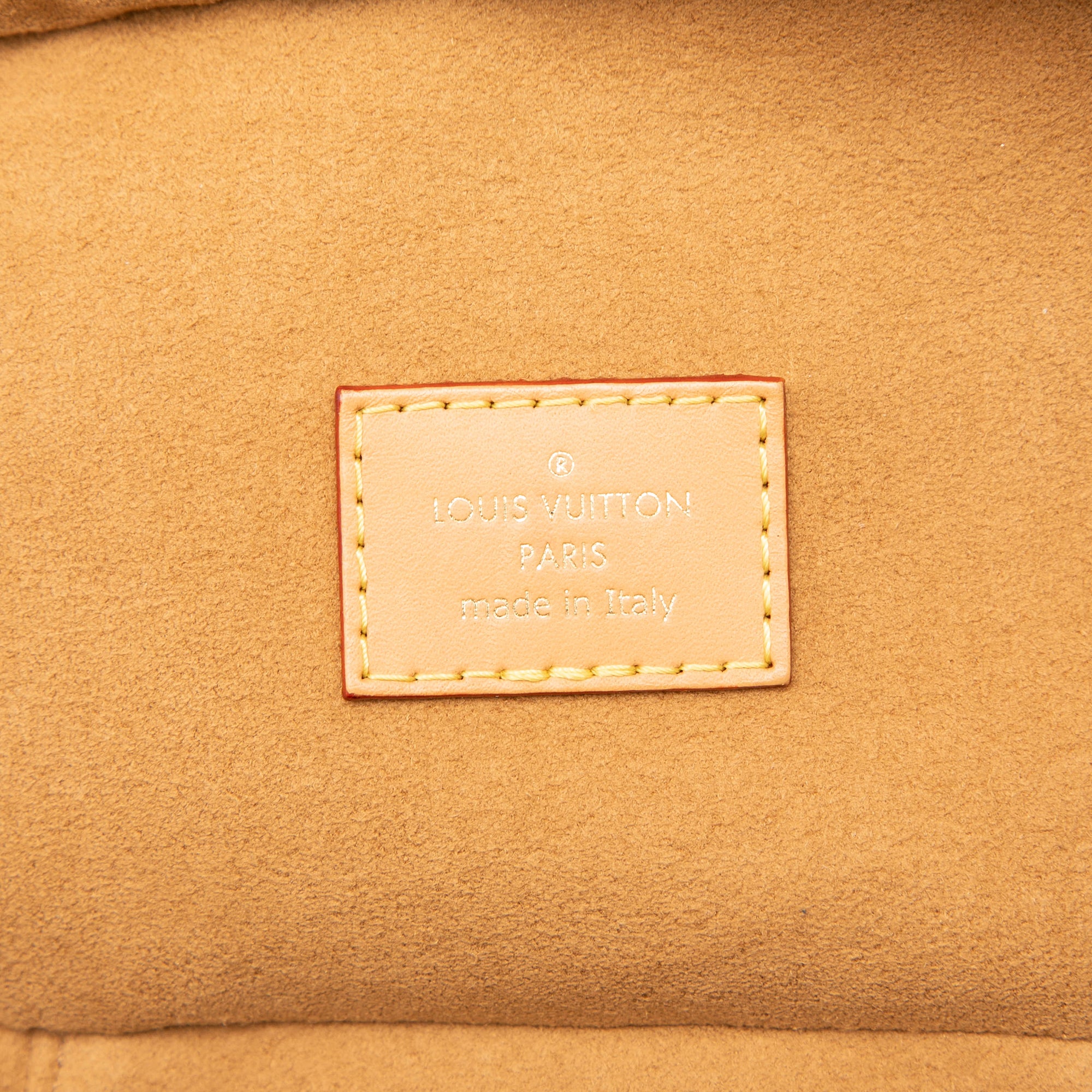 Monogram Since 1854 Vanity Case PM - Image 5