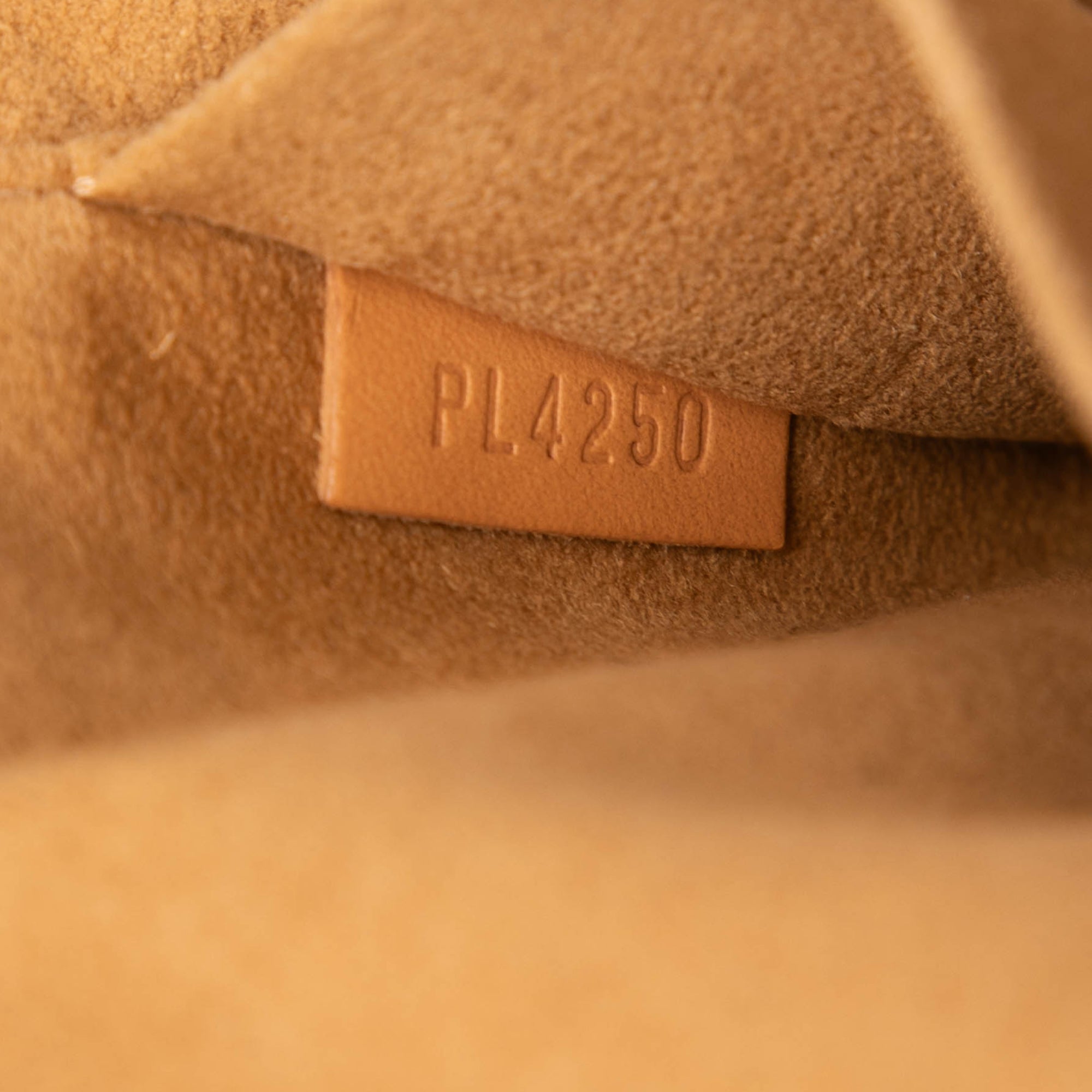 Monogram Since 1854 Vanity Case PM - Image 6