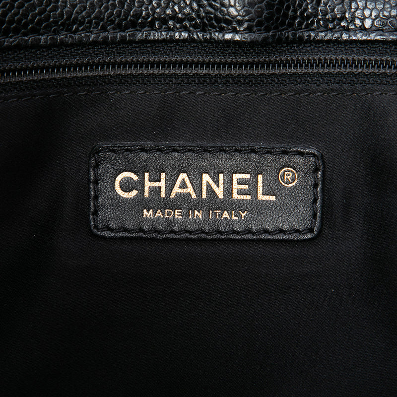 Caviar Grand Shopping Tote - Image 5