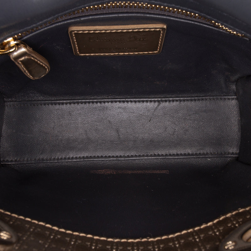 Mini Metallic Patent Microcannage Lady Dior - Image 4