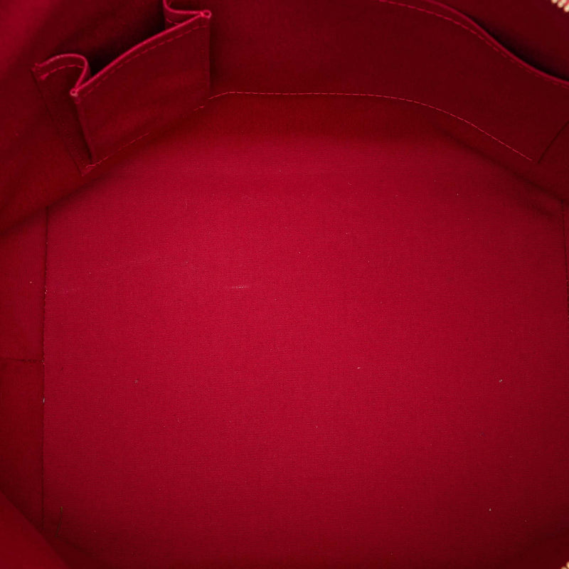 Monogram Vernis Bellevue GM - Image 4