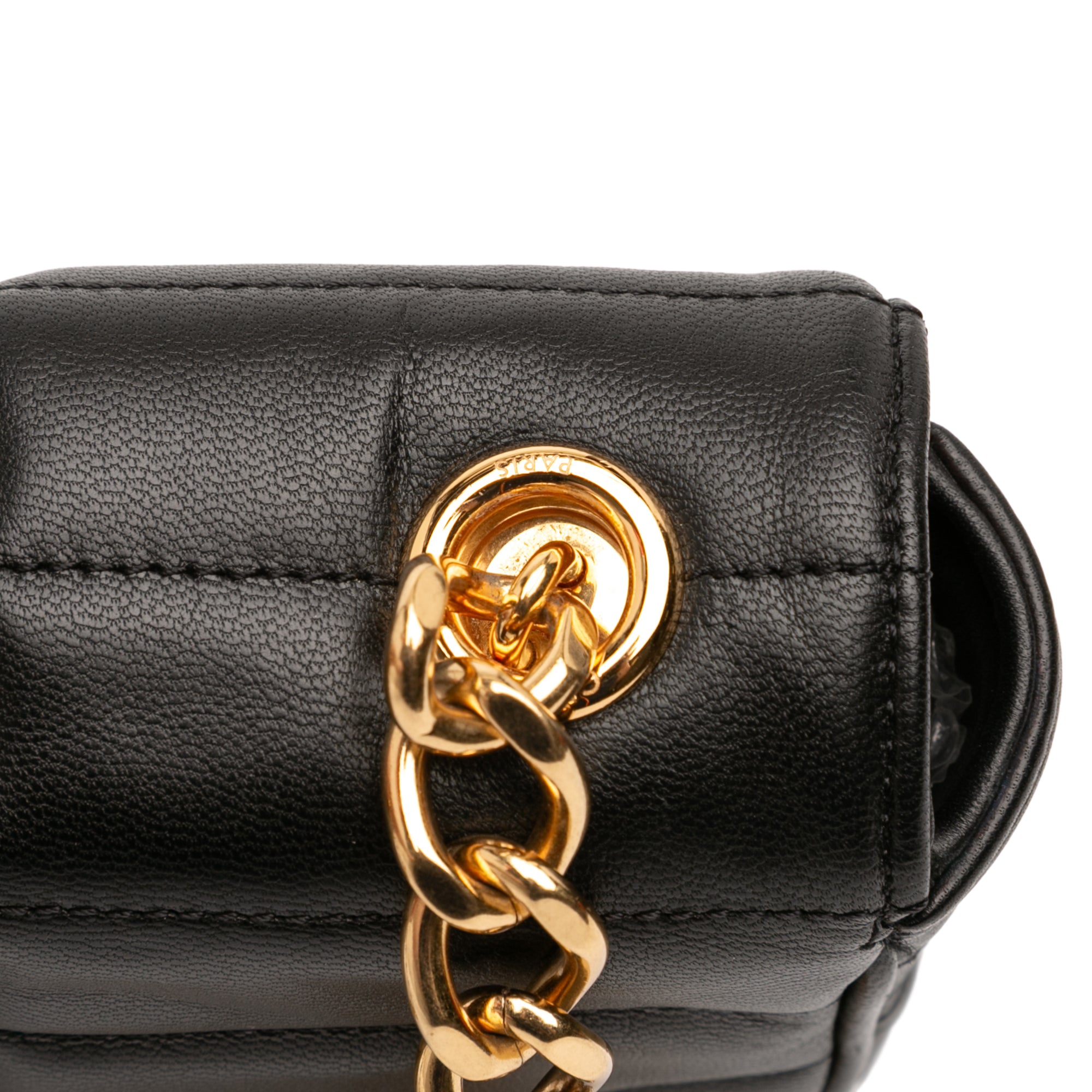 Matelasse Goatskin Monochrome Chain Shoulder Bag - Image 8