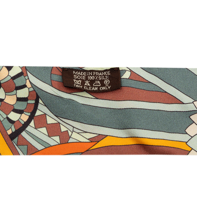 Les Flots Du Cheval Silk Twilly Scarf - Image 2