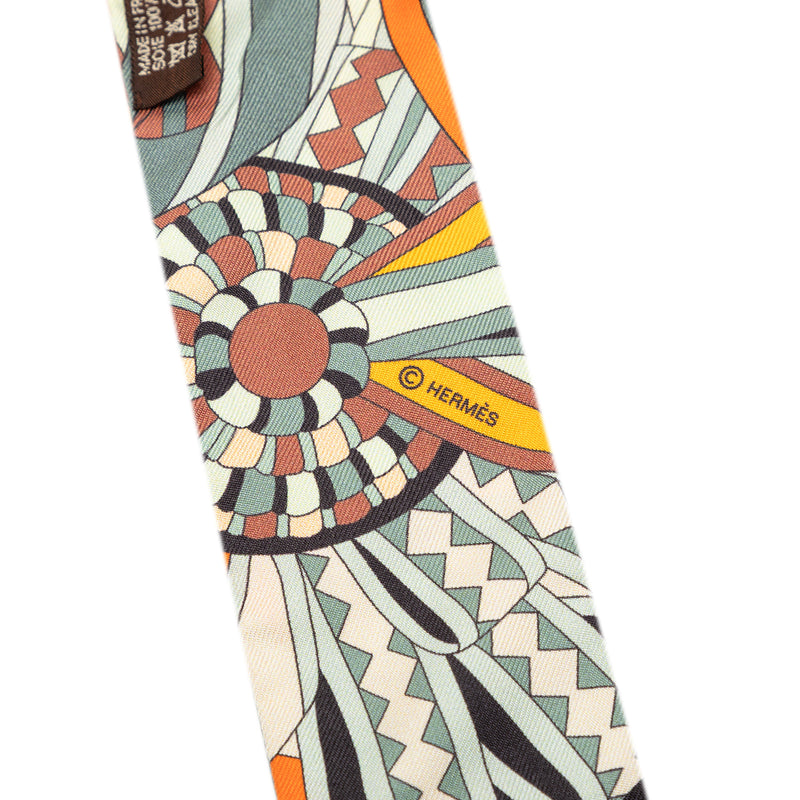 Les Flots Du Cheval Silk Twilly Scarf - Image 3