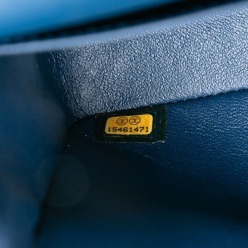 Medium Classic Glazed Calfskin Camellia Double Flap - Image 6