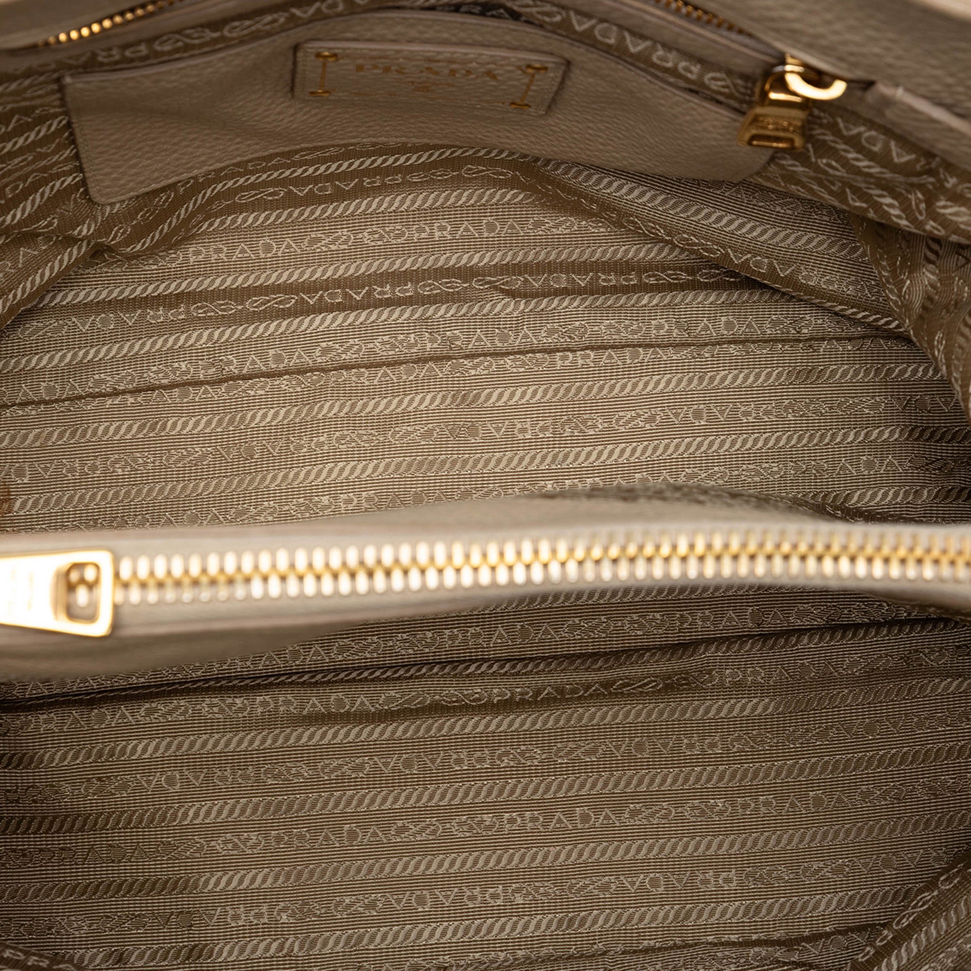 Vitello Daino Open Convertible Tote - Image 4