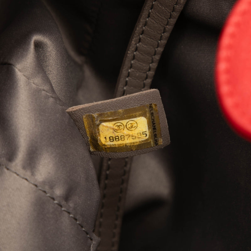 Caviar Petite Shopping Tote - Image 6