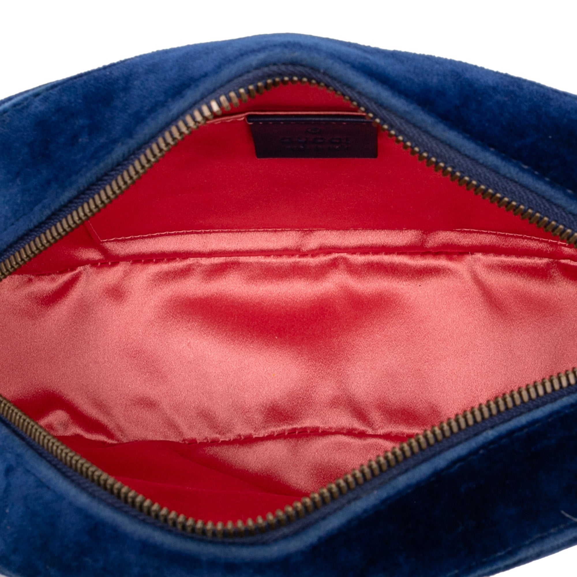 Small GG Marmont Matelasse Velvet Crossbody - Image 4