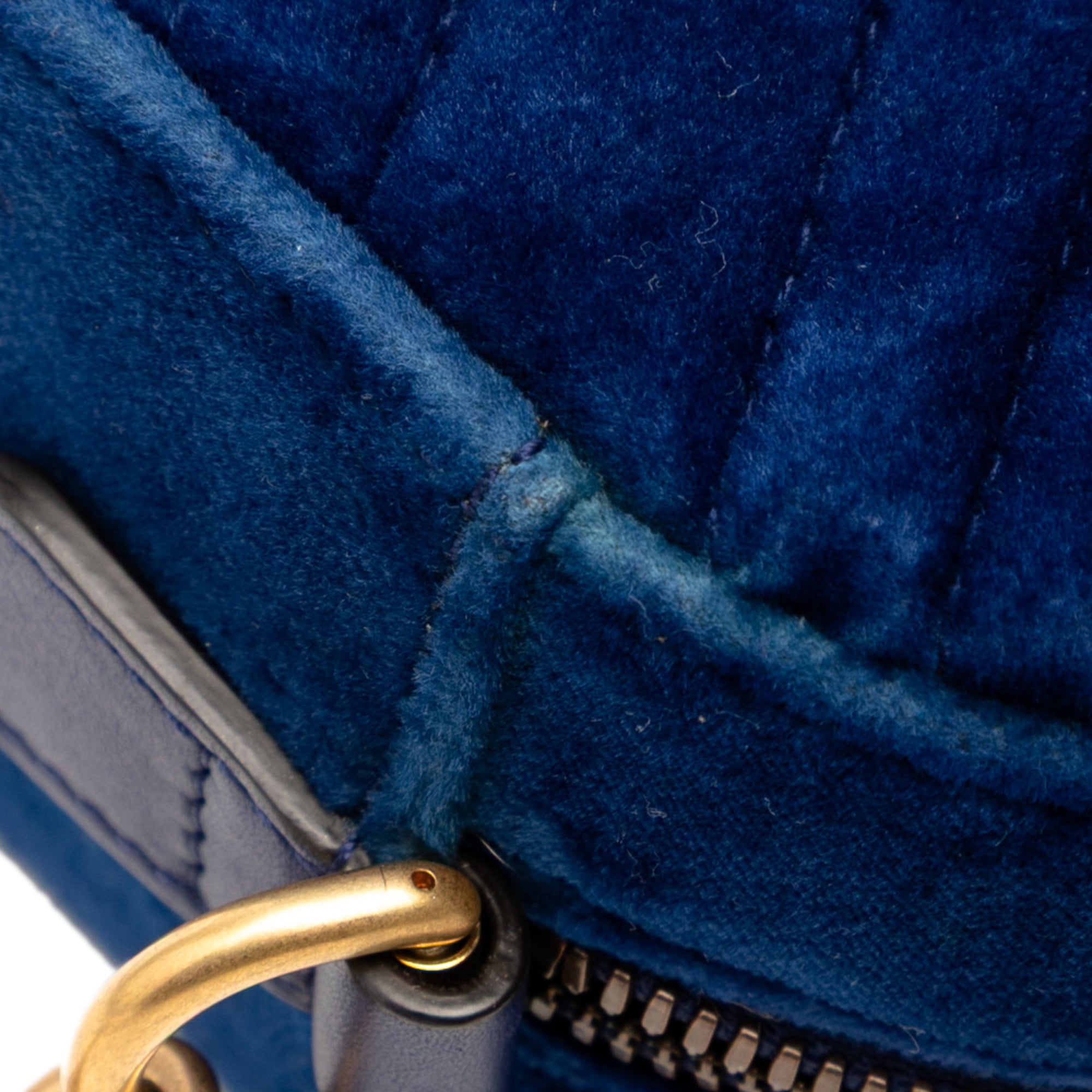 Small GG Marmont Matelasse Velvet Crossbody - Image 8