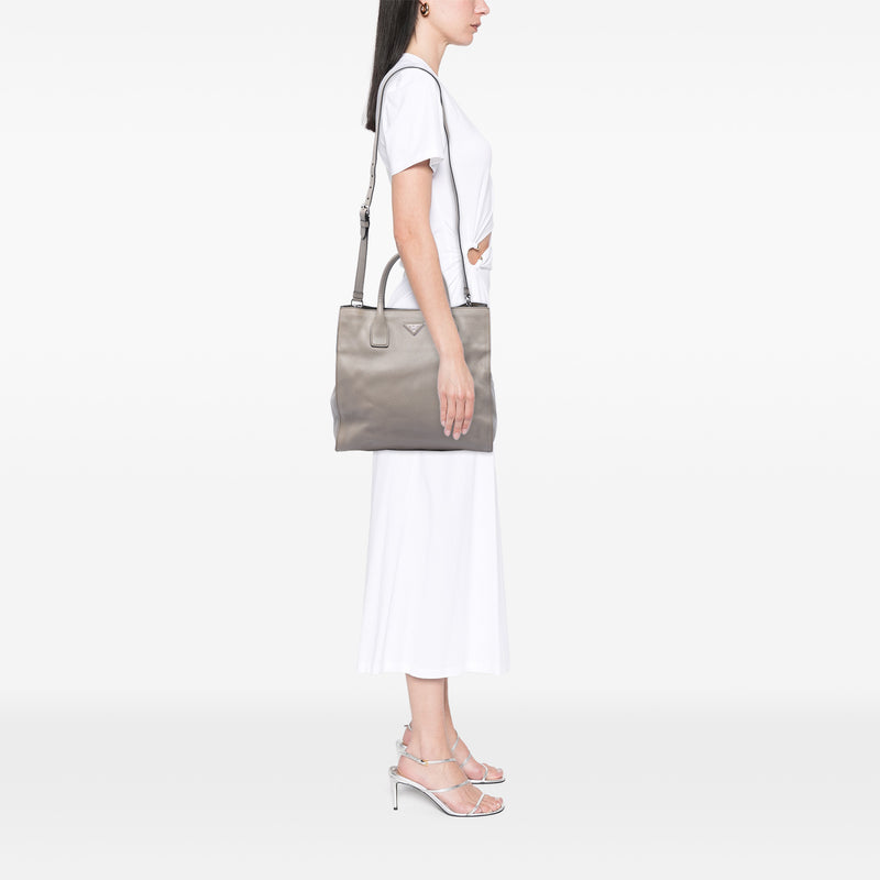Vitello Daino Open Convertible Tote - Image 6