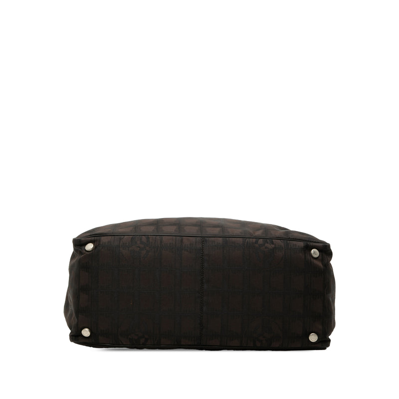 New Travel Line Nylon Tote - Image 3