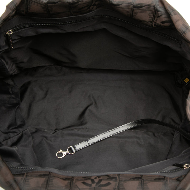 New Travel Line Nylon Tote - Image 4