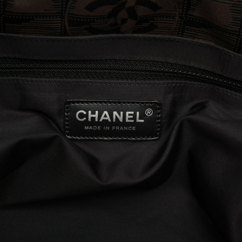 New Travel Line Nylon Tote - Image 5