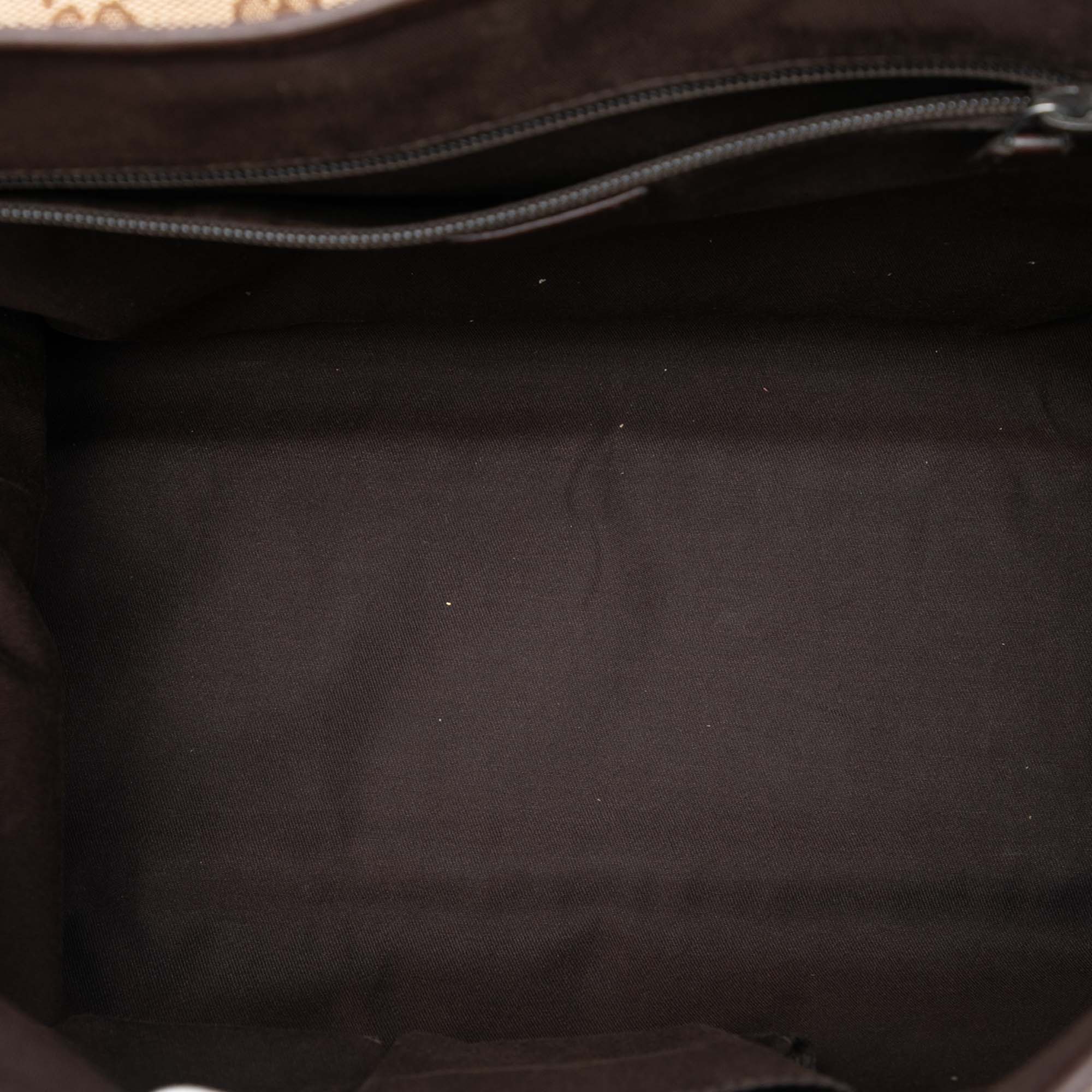 GG Canvas Flap Messenger Bag - Image 4