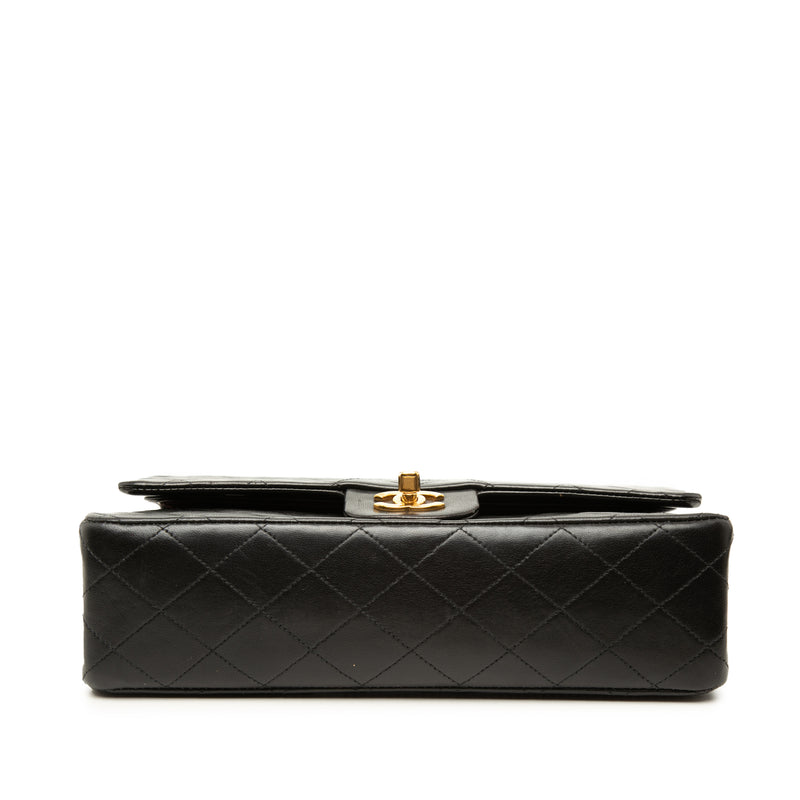 Medium Classic Lambskin Double Flap - Image 3