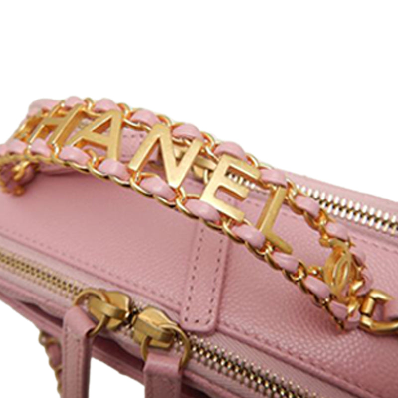 Small Quilted Caviar Pick Me Up Vanity Case - Image 16