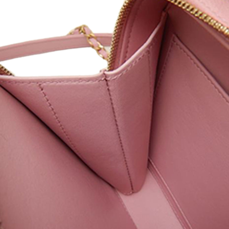 Small Quilted Caviar Pick Me Up Vanity Case - Image 7