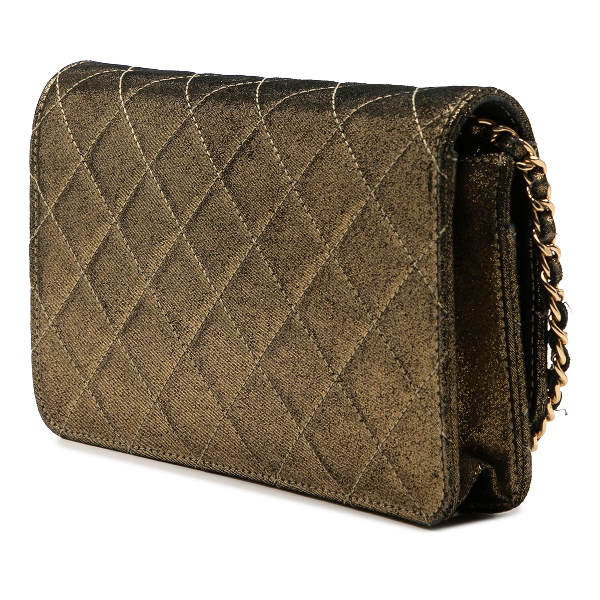 Quilted Iridescent Lambskin Tartan Button Wallet On Chain - Image 2