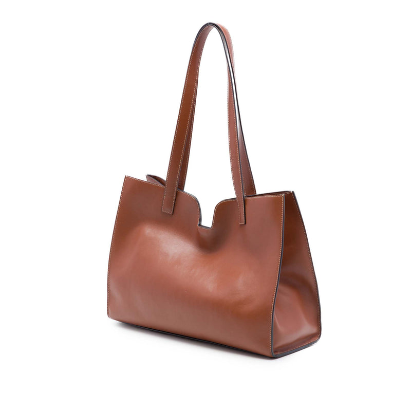 Smooth Calfskin Cabas 16 Tote - Image 2