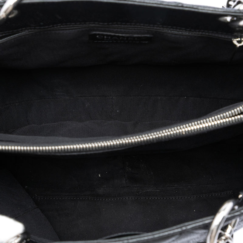 Caviar Grand Shopping Tote - Image 4