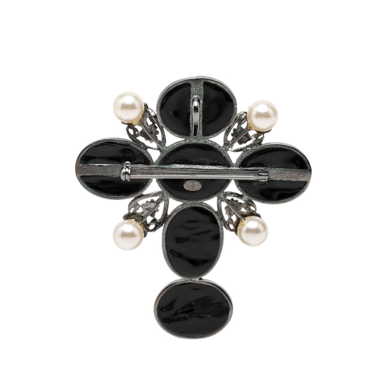CC Brass Resin Faux Pearl Cross Brooch - Image 2