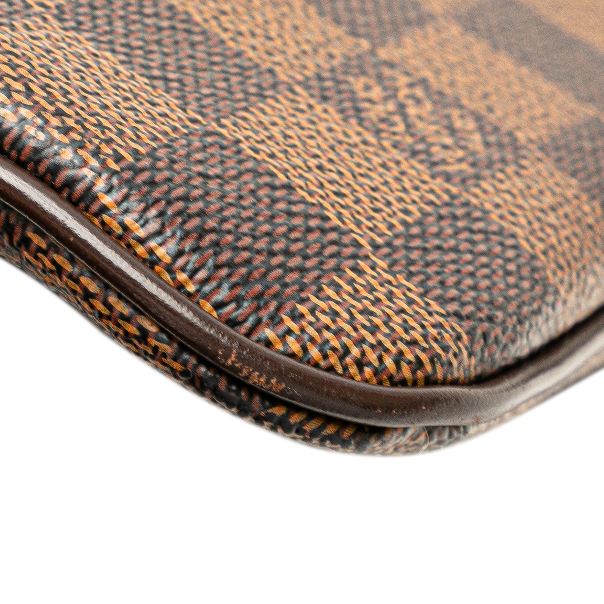 Damier Ebene Brooklyn Pochette - Image 8