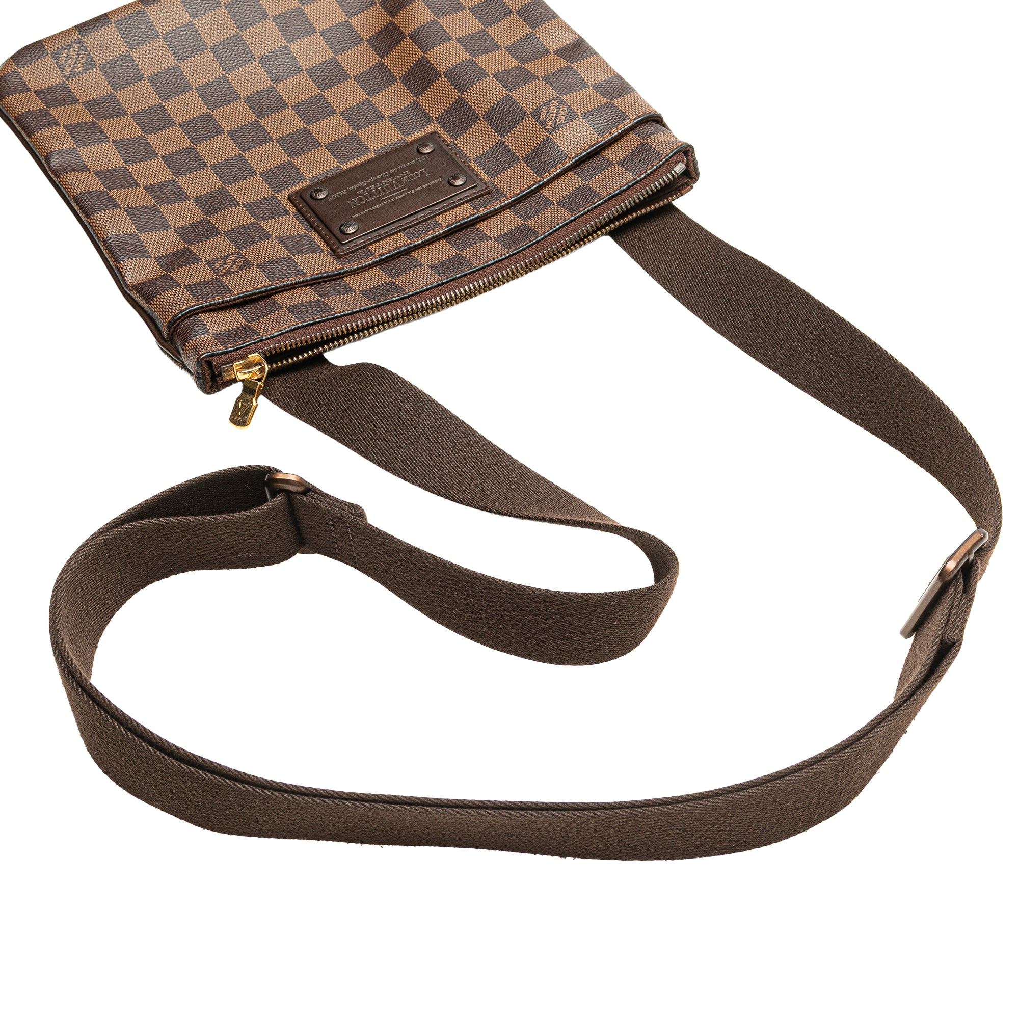 Damier Ebene Brooklyn Pochette - Image 9