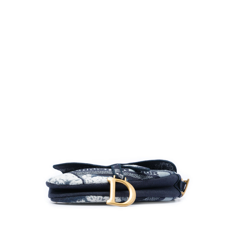 Canvas Embroidered Tie Dye Saddle Bag - Image 3
